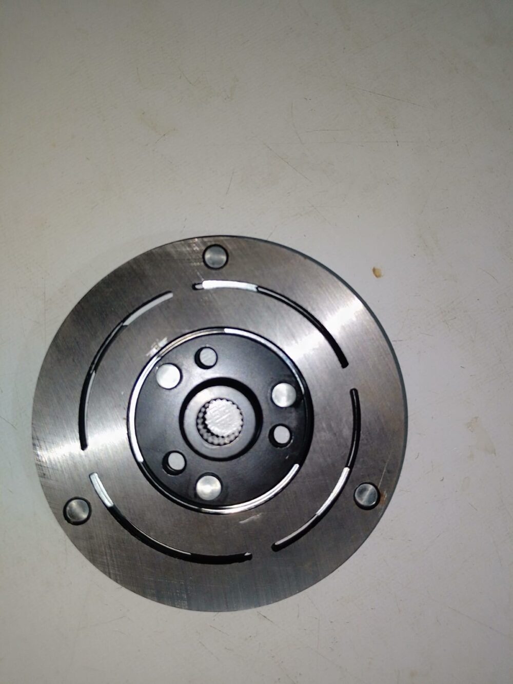 Plato Embrague De Compresor Sd7v16 A/c Volkswagen Jetta Clasico, A4 - Imagen 2